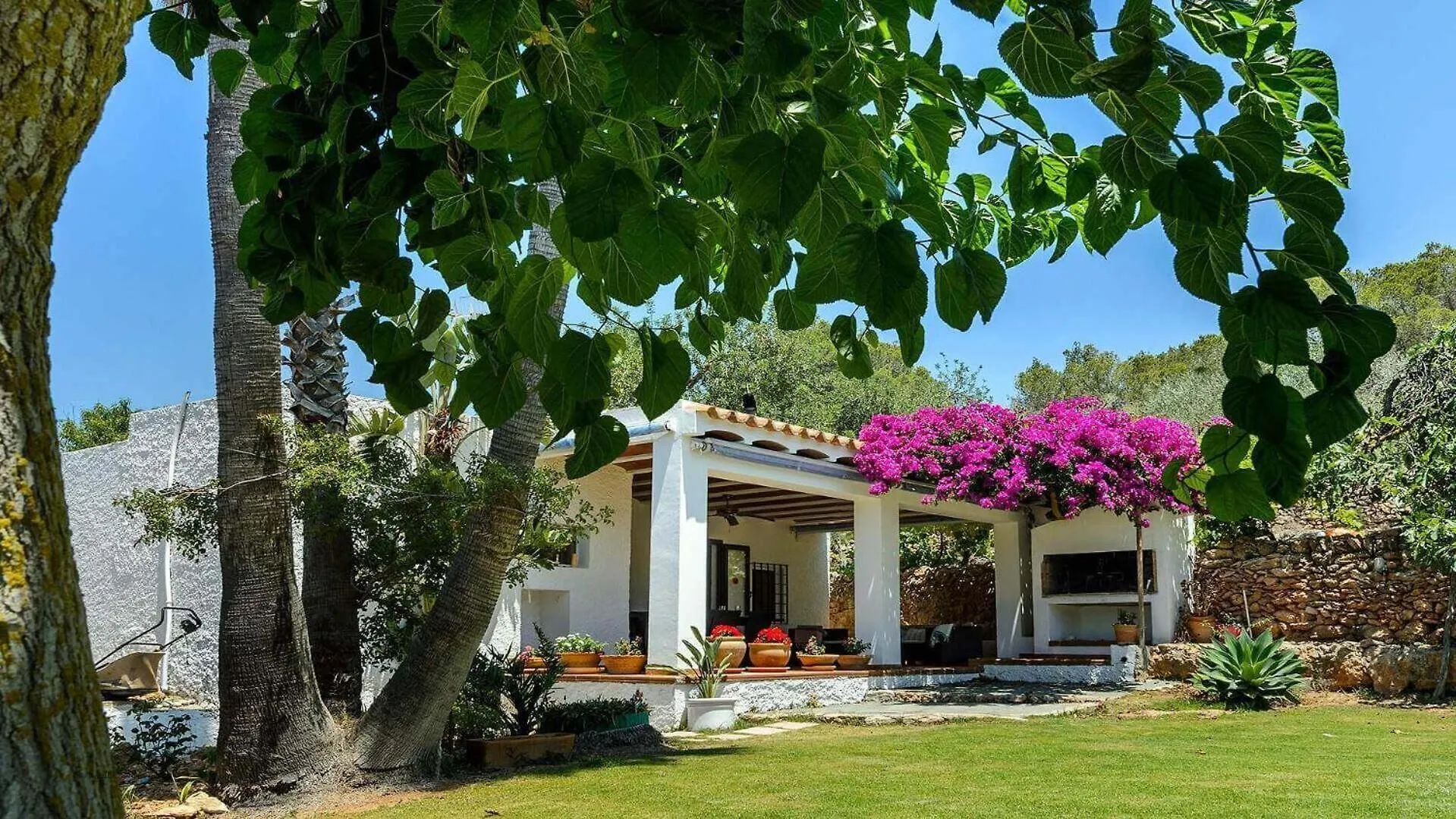 New! Villa Can Lluis Benirras Sant Joan De Labritja