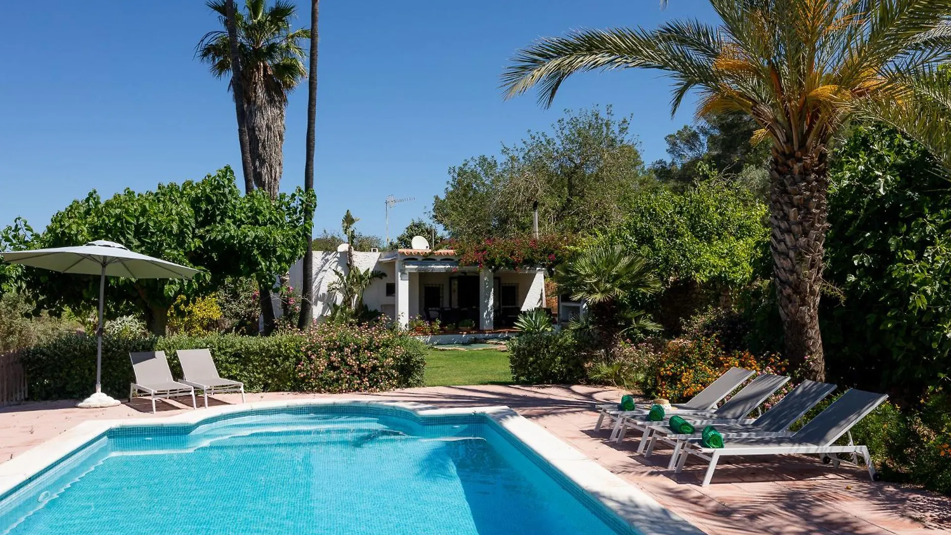 New! Villa Can Lluis Benirras Sant Joan De Labritja